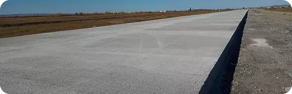 Монтаж системы снеготаяния USYSTEMS в бетонном покрытии для предотвращения обледенения и обеспечения безопасности