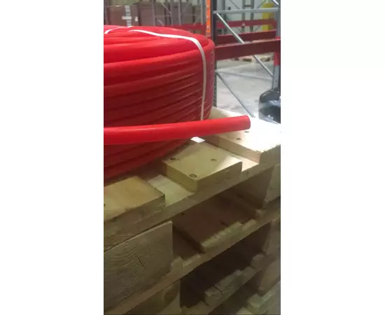 Usystems: smart труба красная pe-rt/evoh/pe-rt 20x2,0 бухта 200м, диаметр*: 20, длина*: 200, давление*: 6, тип поставки*: Бухта, изображение 3 Европейское качество